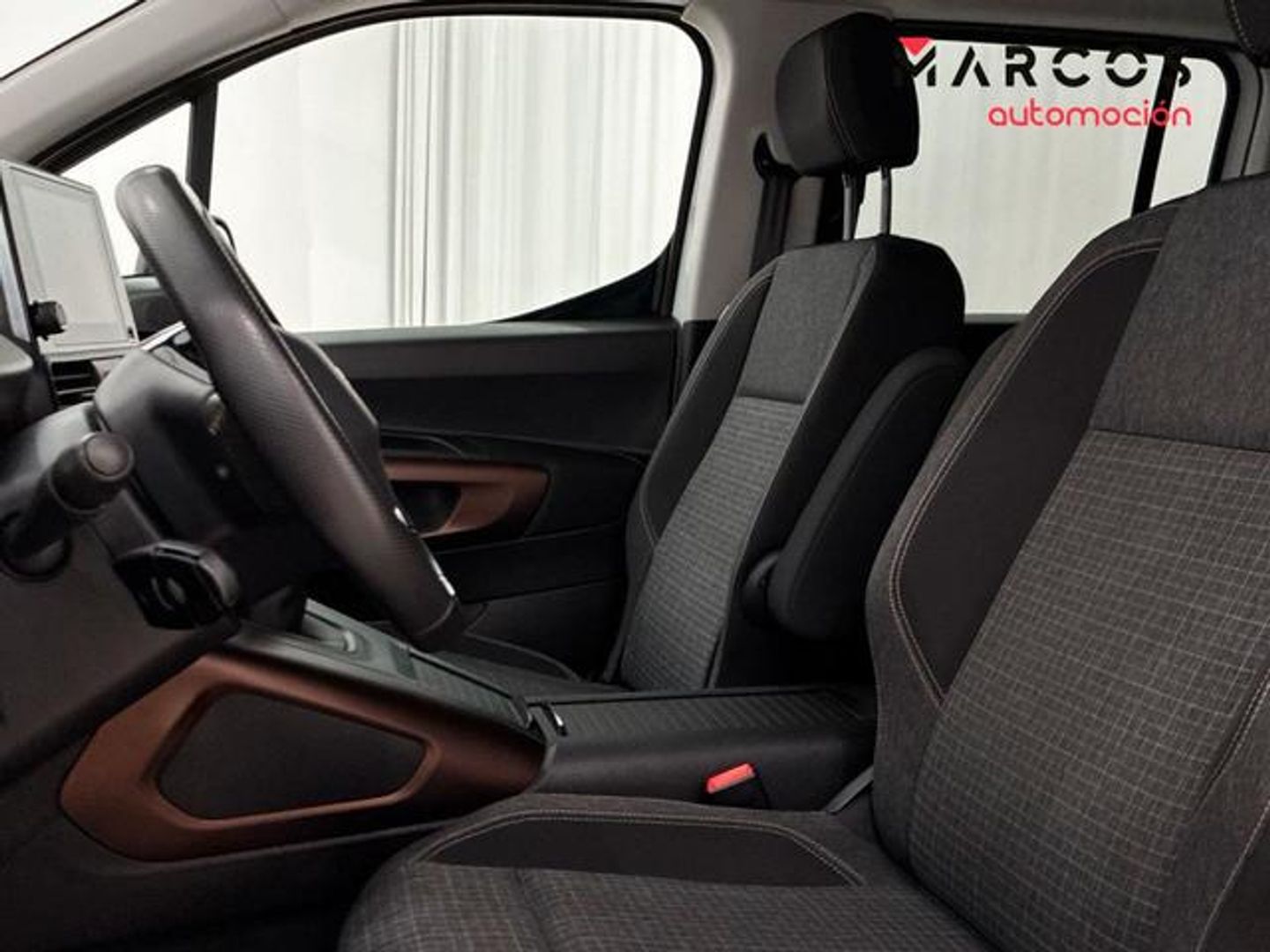 Peugeot Rifter BlueHDi 100 GT Business Standard 73 kW (100 CV)