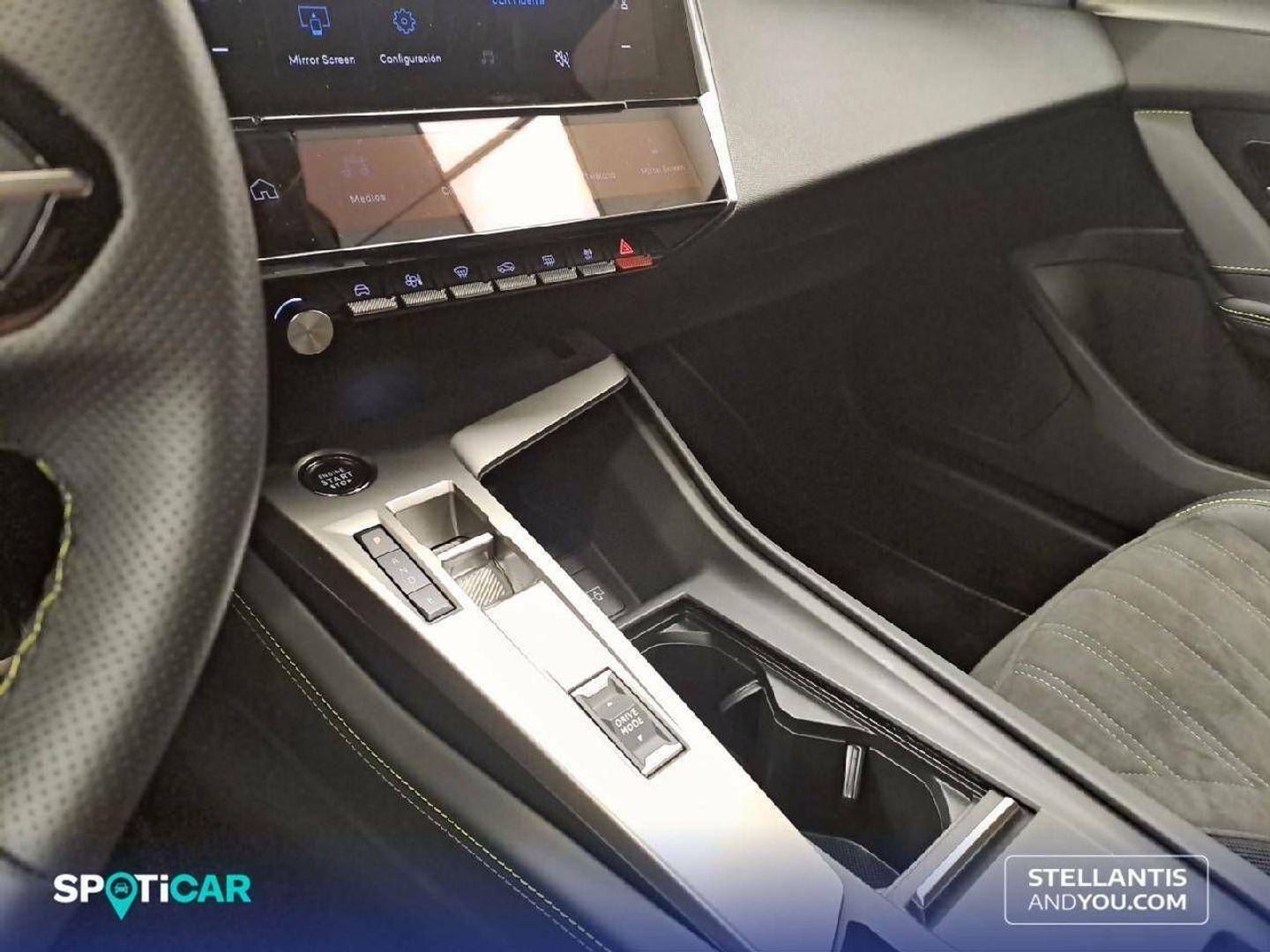 Peugeot 408 GT PHEV 180 e-EAT8 133 kW (181 CV)