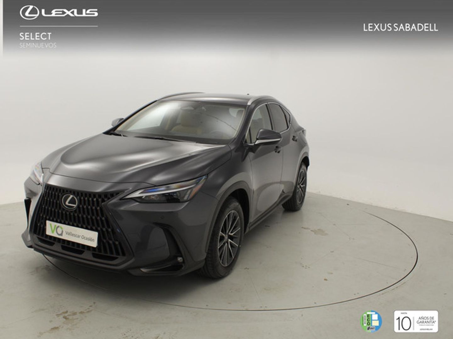 Lexus NX NX 350h Executive 2WD 178 kW (242 CV) Gris All Terrain / Pick-up