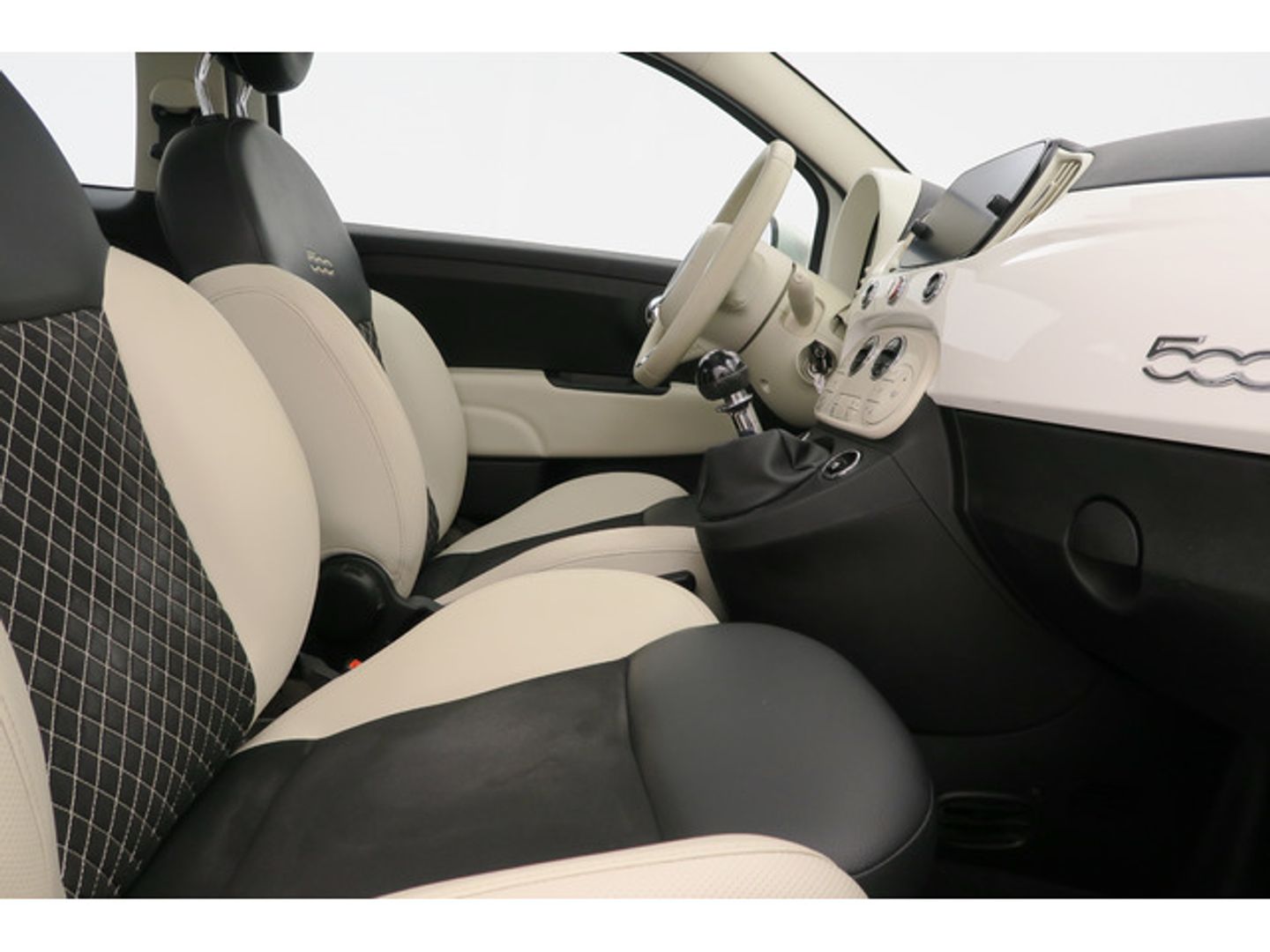 Fiat 500 1.0 Hybrid Dolcevita 51 kW (70 CV)