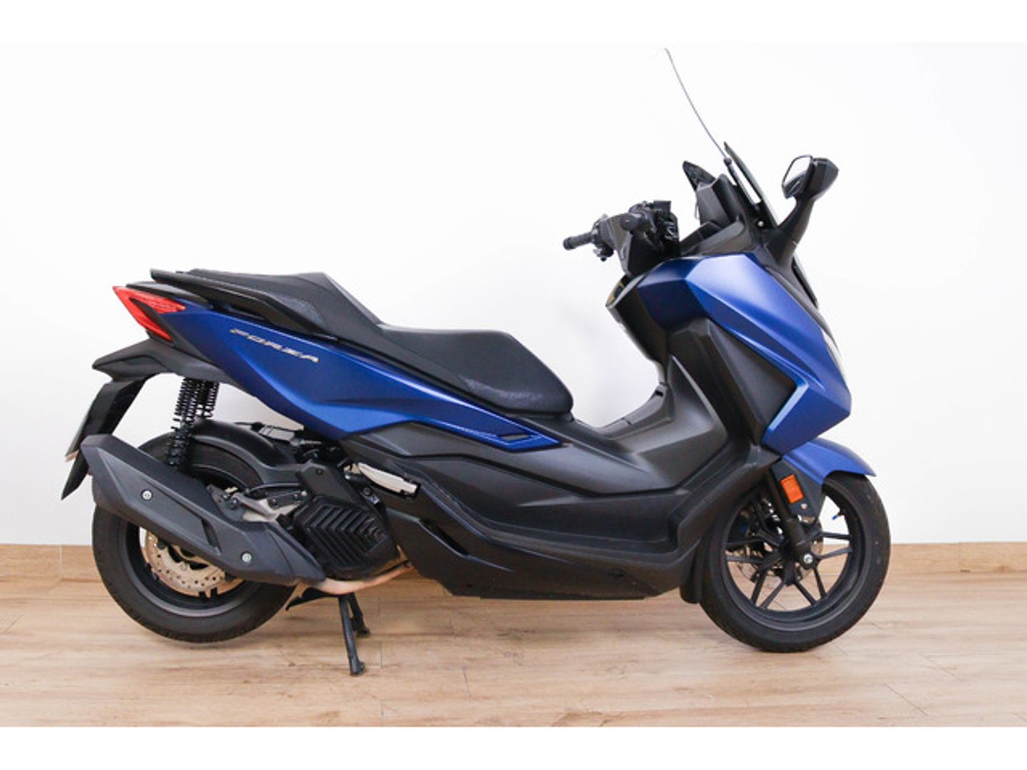 Honda Forza 125 ABS Azul Motorcycle
