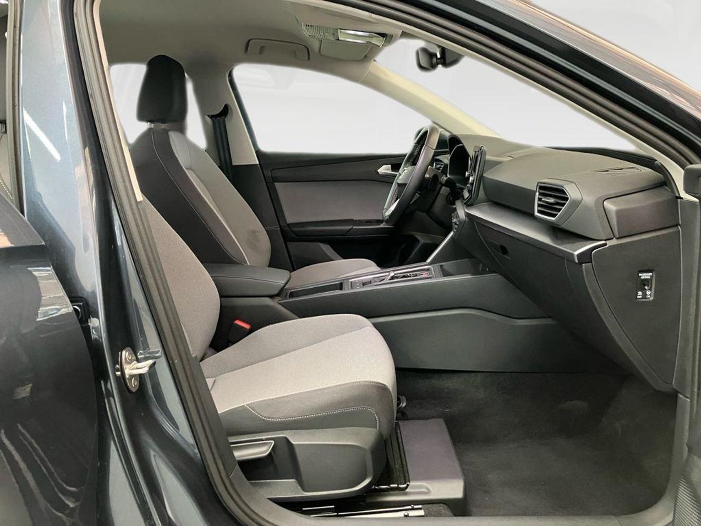 SEAT Leon ST 1.5 eTSI Style Special Edition Vision DSG 110 kW (150 CV)