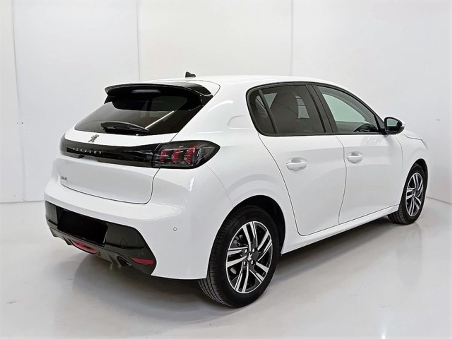 Peugeot 208 PureTech 100 Allure 75 kW (100 CV)