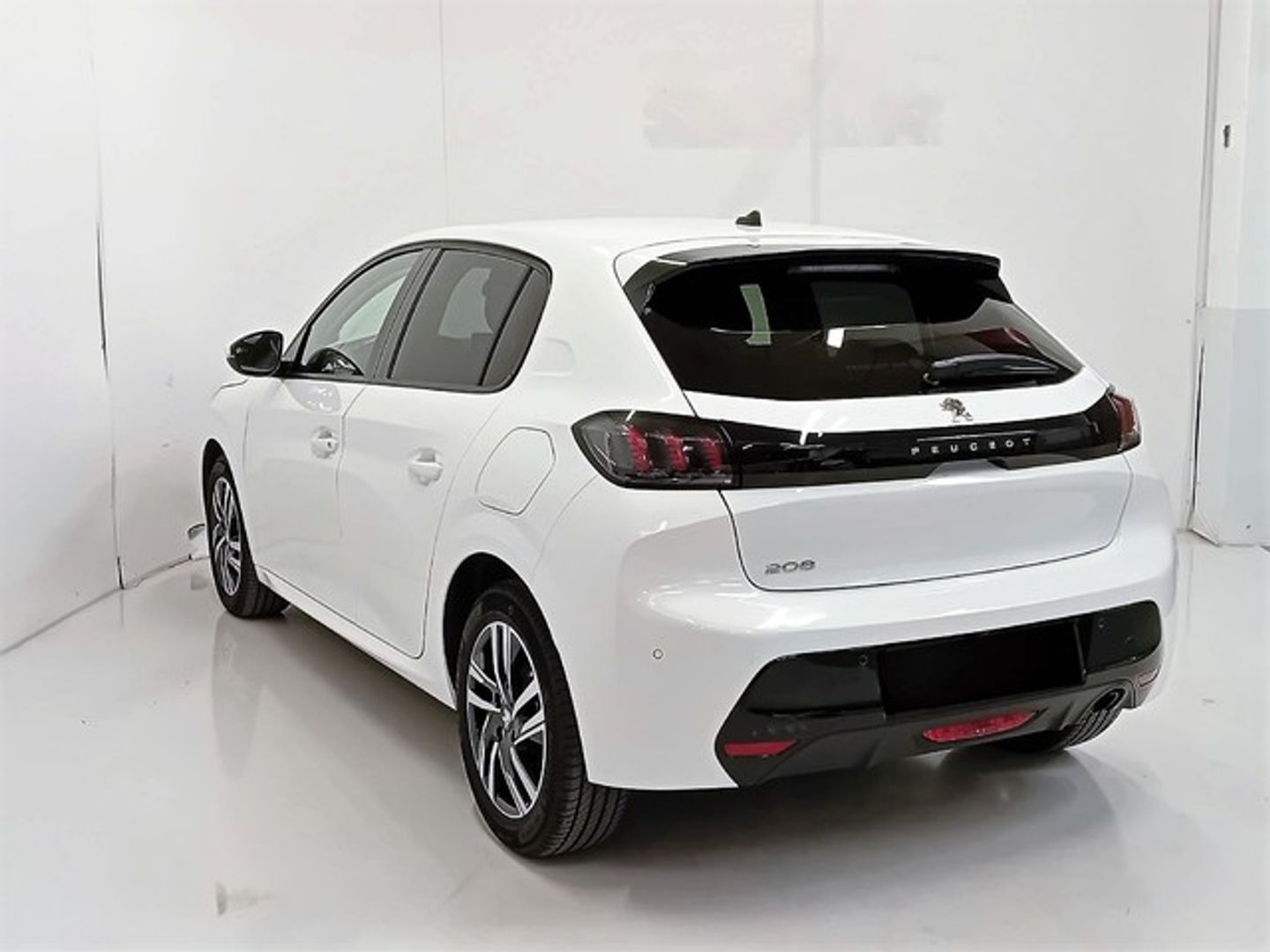 Peugeot 208 PureTech 100 Allure 75 kW (100 CV)