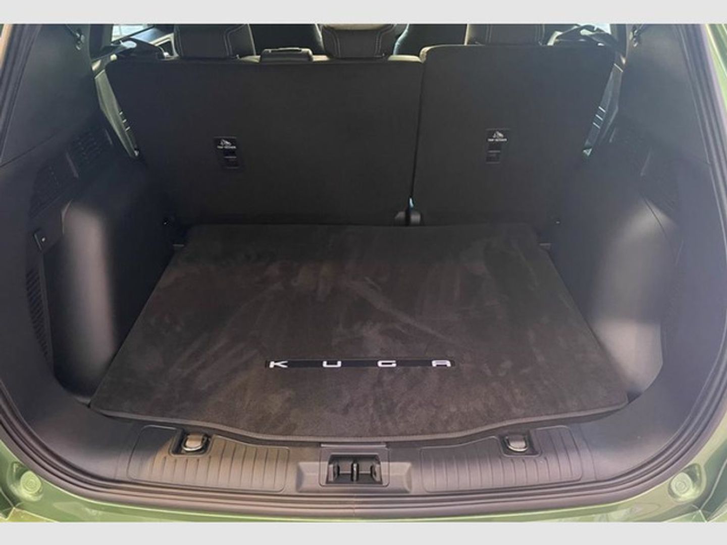 Ford Kuga 2.5 Duratec FHEV Active Auto 132 kW (180 CV)