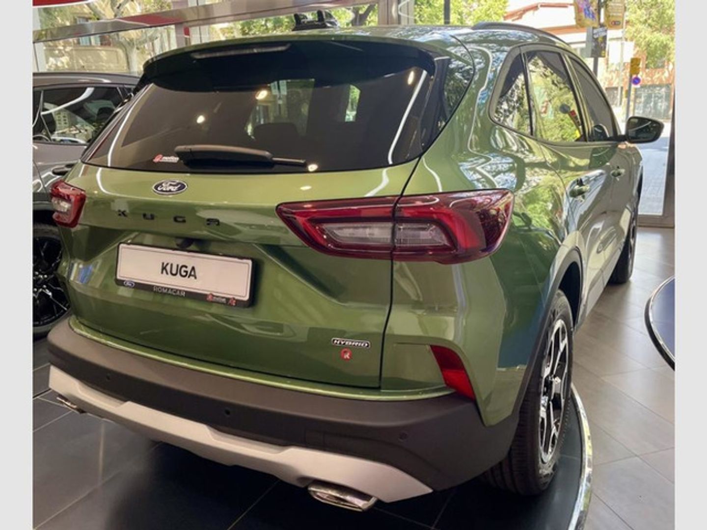 Ford Kuga 2.5 Duratec FHEV Active Auto 132 kW (180 CV)