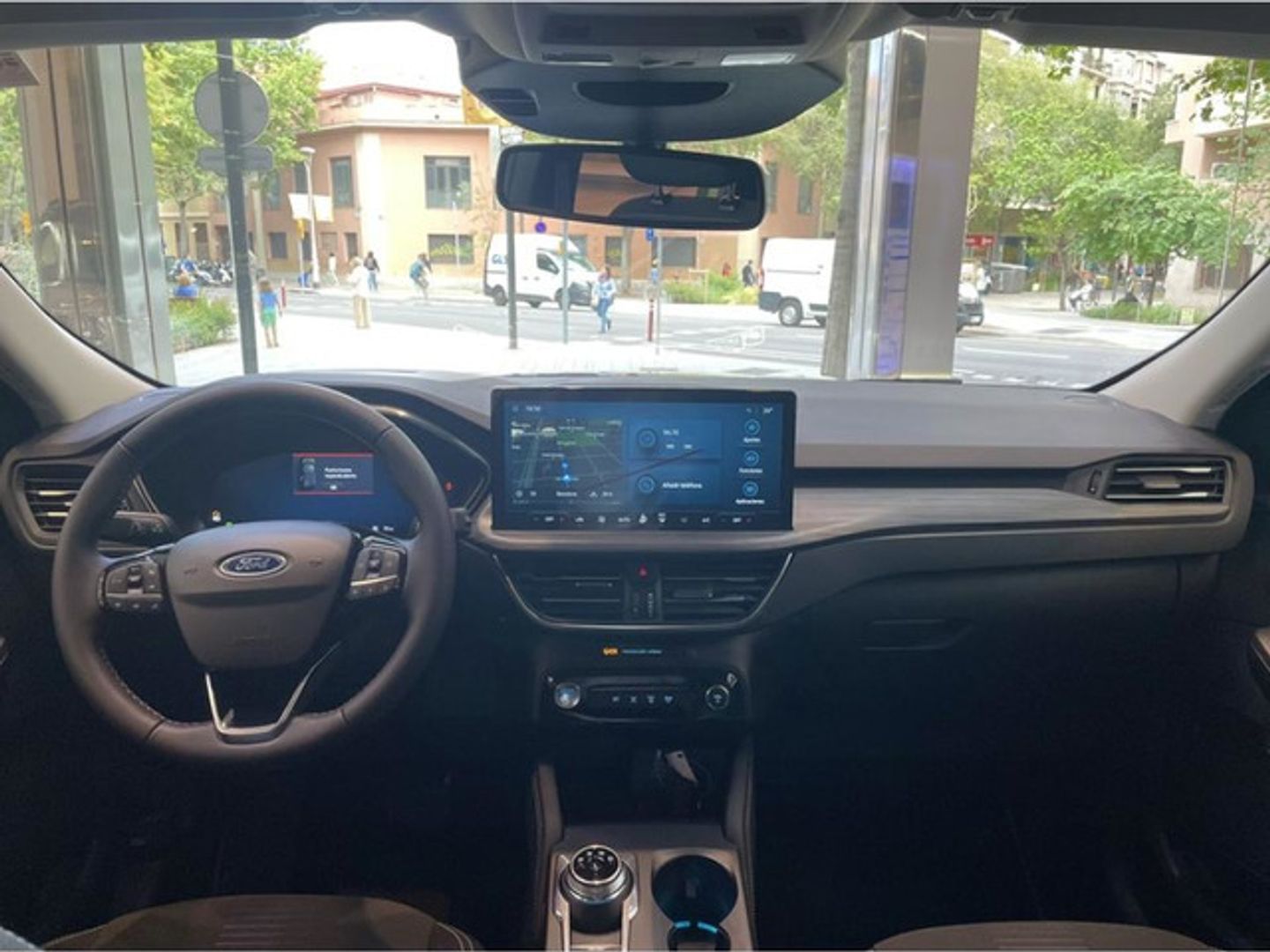 Ford Kuga 2.5 Duratec FHEV Active Auto 132 kW (180 CV)