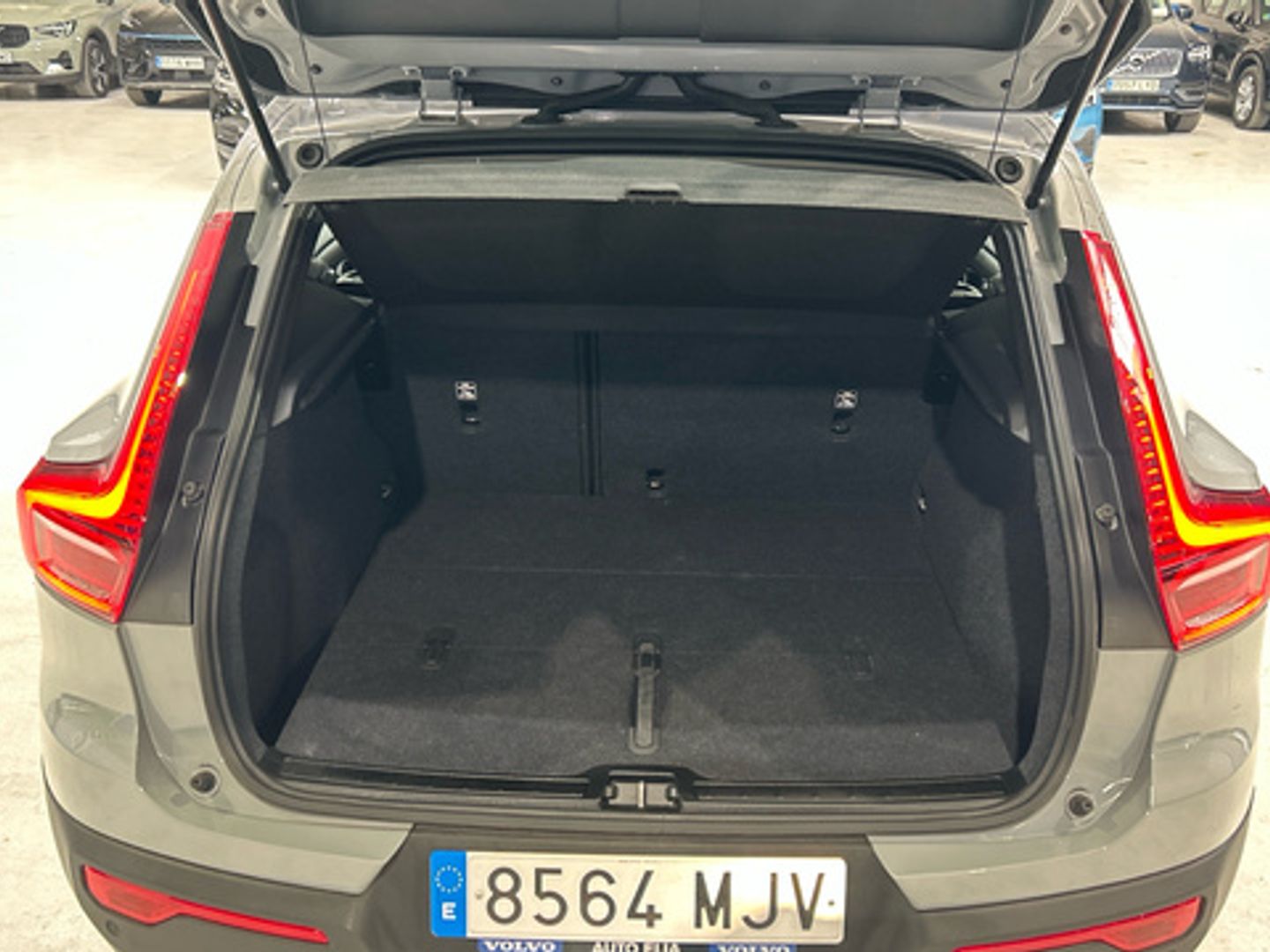 Volvo XC40 T2 Essential Auto 95 kW (129 CV)