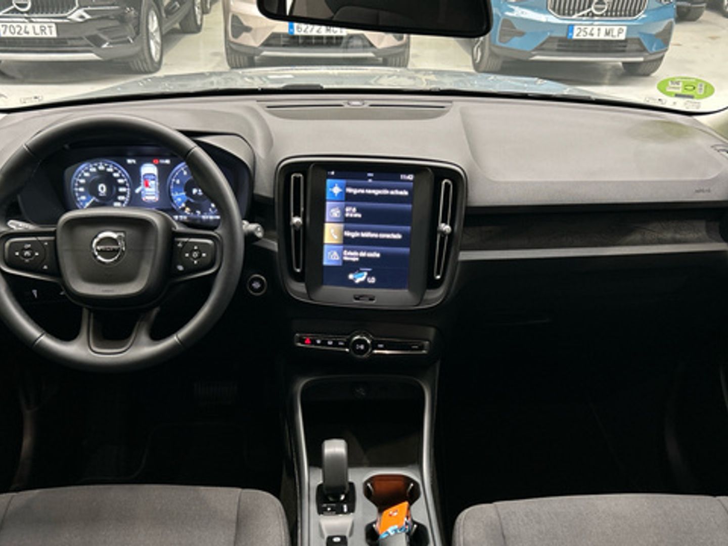 Volvo XC40 T2 Essential Auto 95 kW (129 CV)