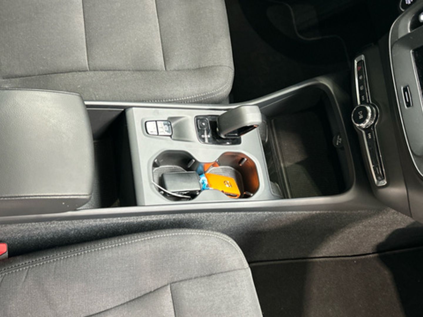Volvo XC40 T2 Essential Auto 95 kW (129 CV)
