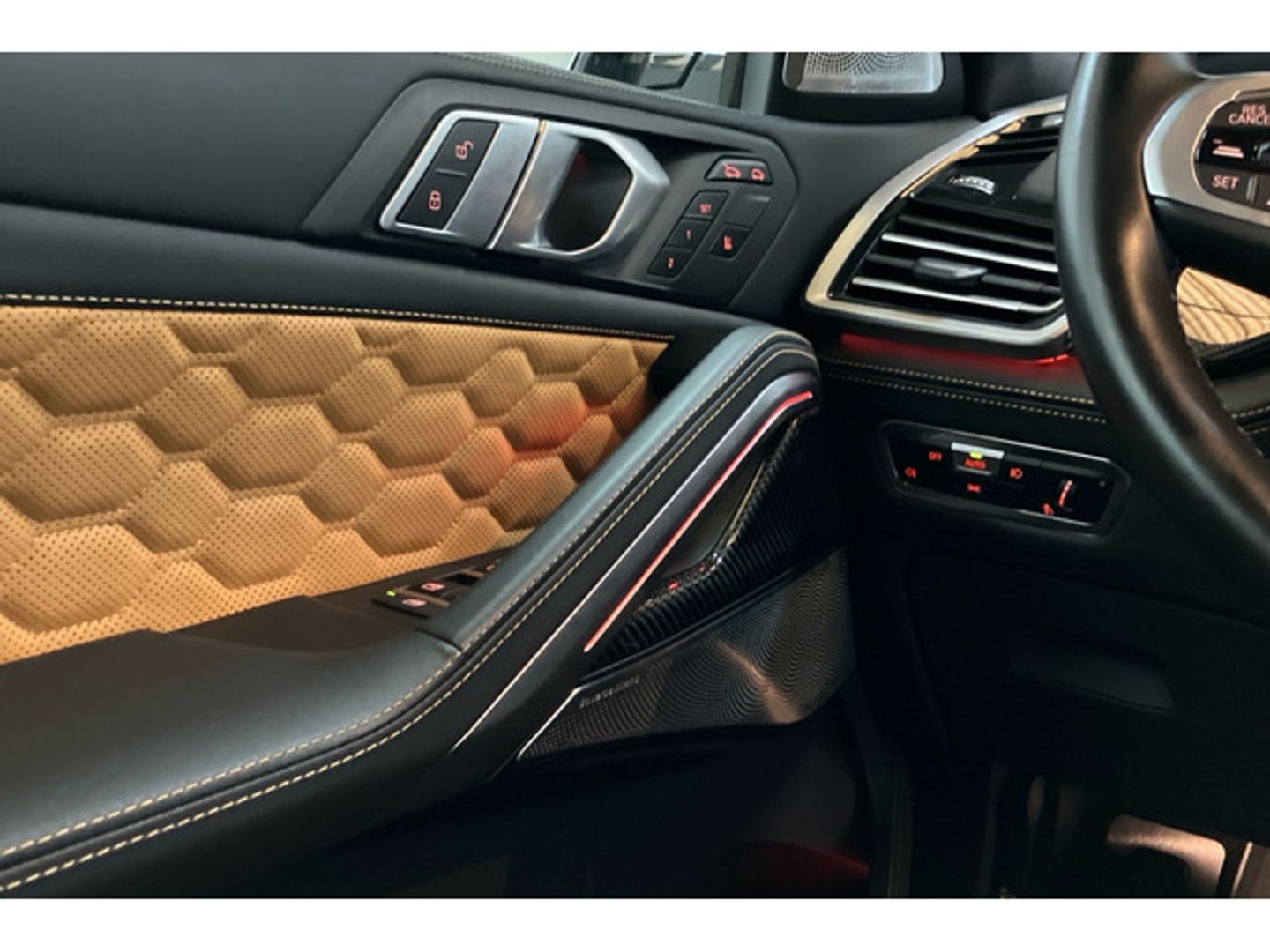 BMW M X6 M 441 kW (600 CV)