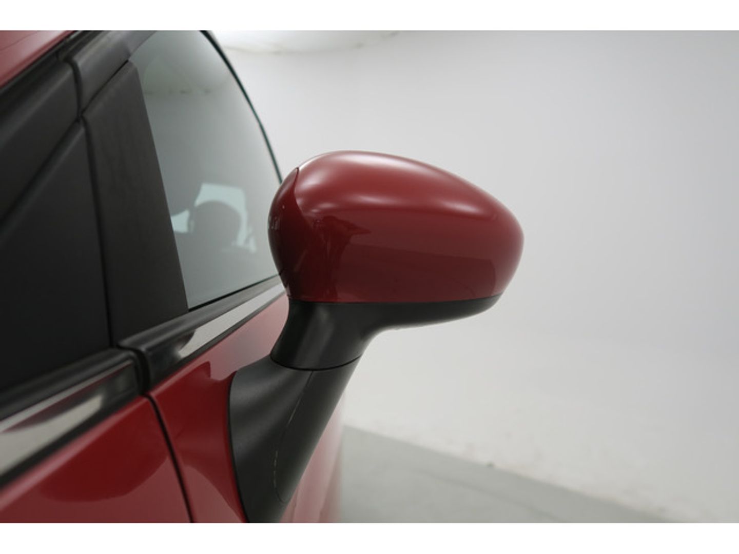 Fiat 500 1.0 Hybrid Dolcevita 51 kW (70 CV)