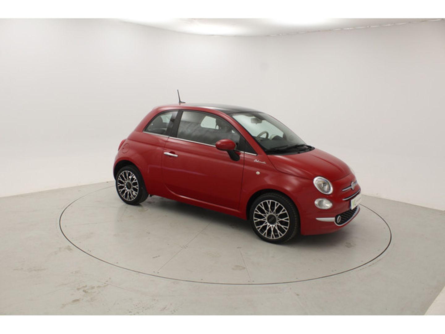 Fiat 500 1.0 Hybrid Dolcevita 51 kW (70 CV)