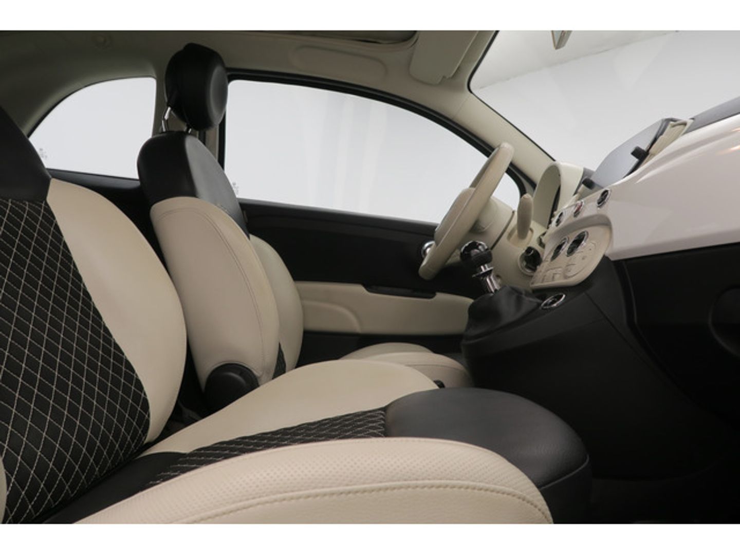 Fiat 500C 1.0 Hybrid Dolcevita 51 kW (70 CV)