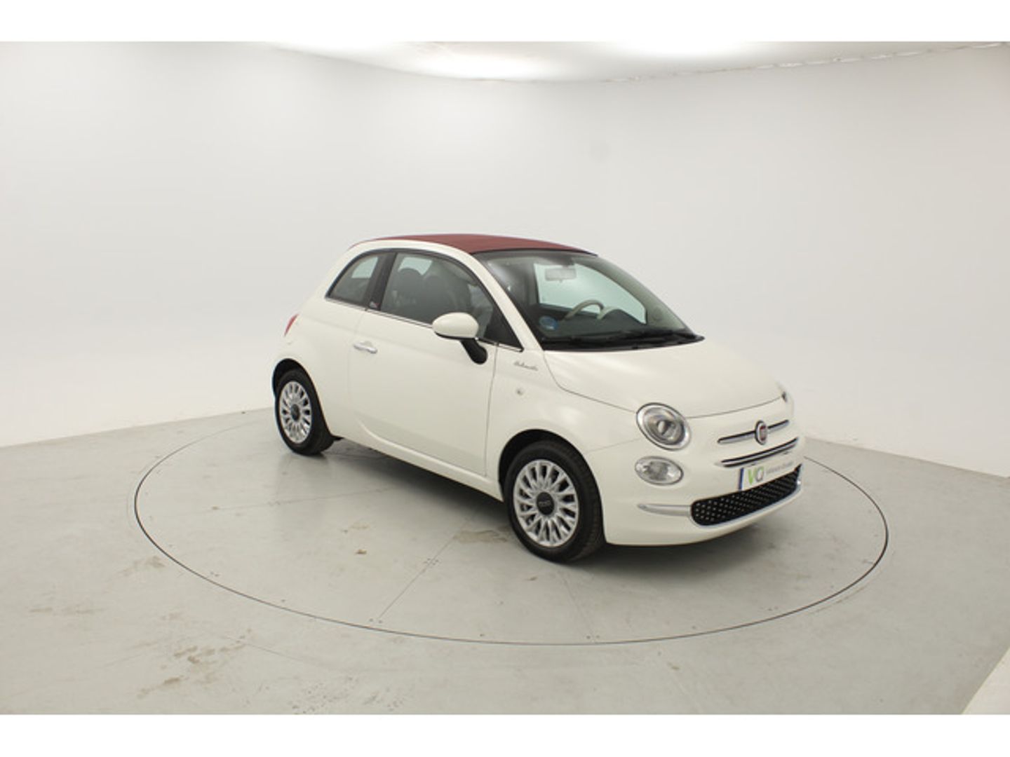 Fiat 500C 1.0 Hybrid Dolcevita 51 kW (70 CV)