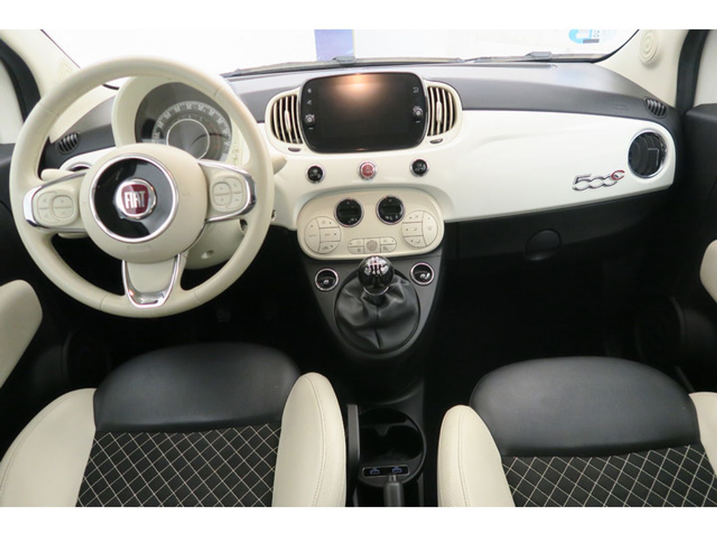 Fiat 500C 1.0 Hybrid Dolcevita 51 kW (70 CV)