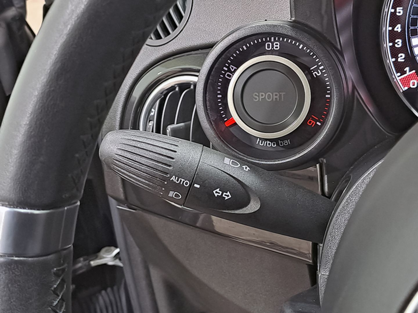 Abarth 500 1.4 16v T-Jet 595 Scorpione Oro 121 kW (165 CV)