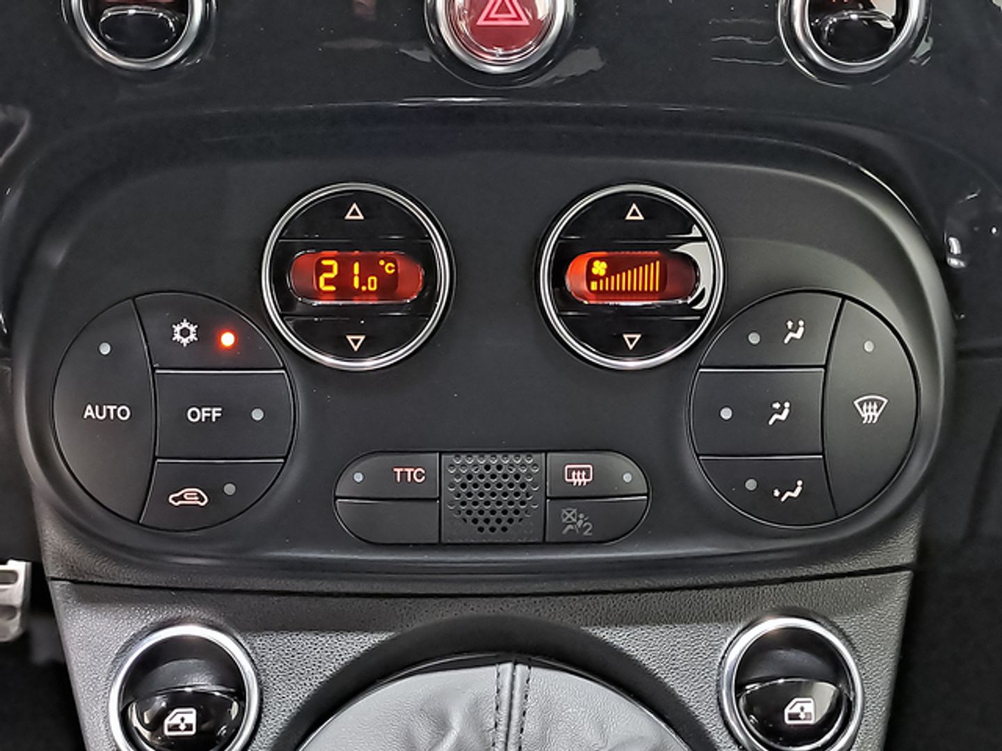 Abarth 500 1.4 16v T-Jet 595 Scorpione Oro 121 kW (165 CV)