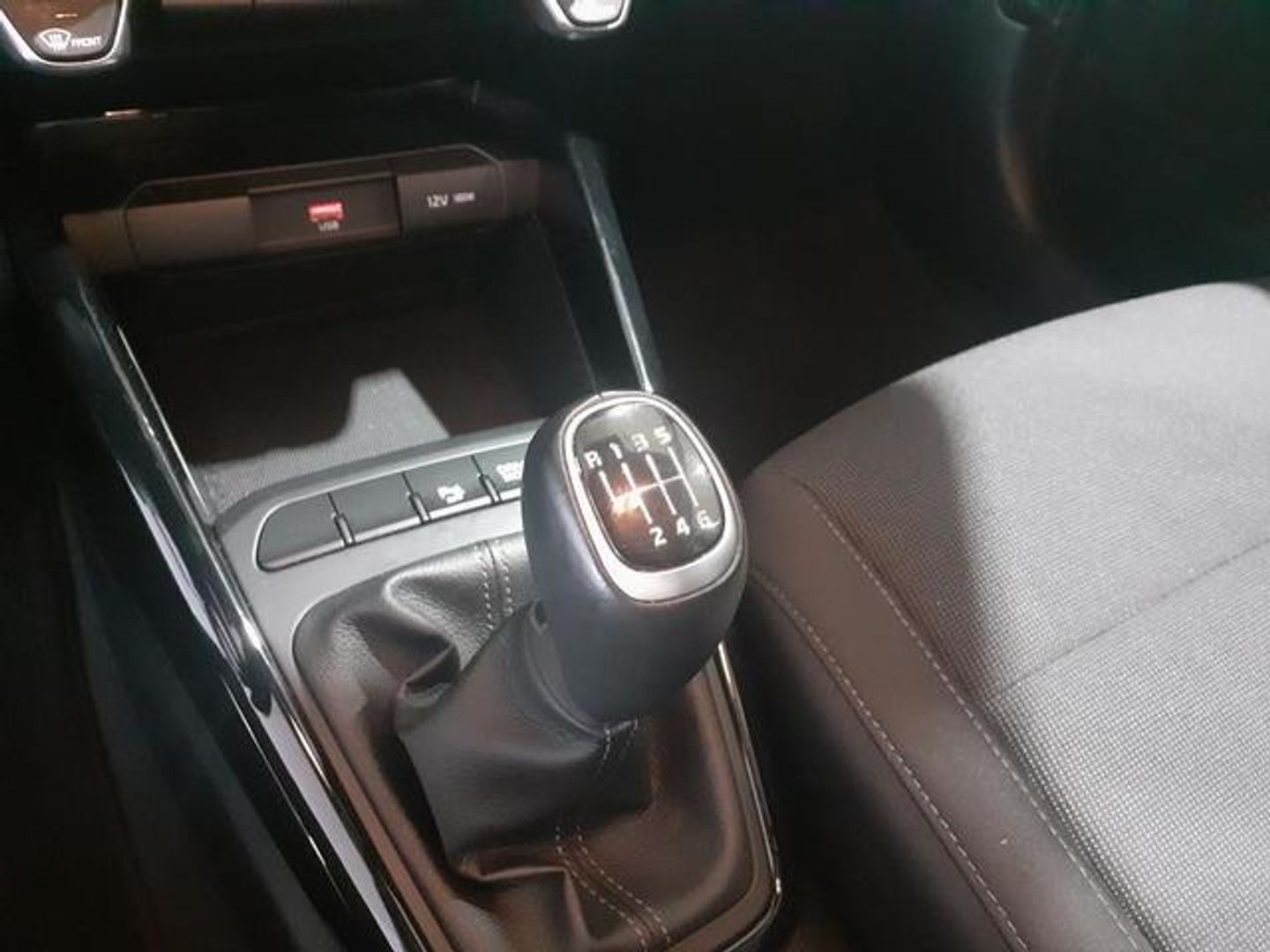 Kia Rio 1.0 T-GDi MHEV iMT Drive 74 kW (100 CV)