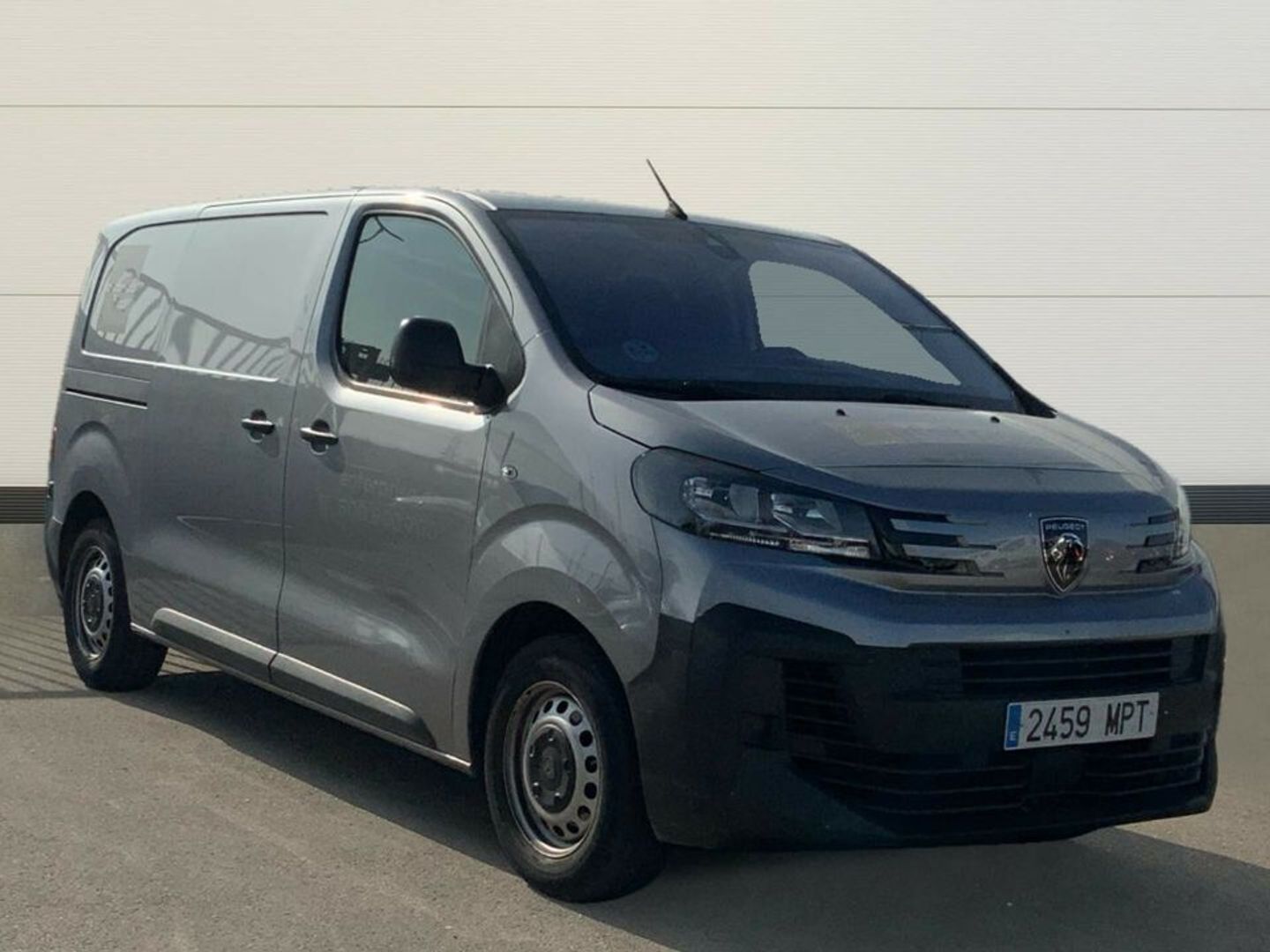 Peugeot Expert Furgon BlueHDi 120 S&S Standard 88 kW (120 CV) Gris Industrial