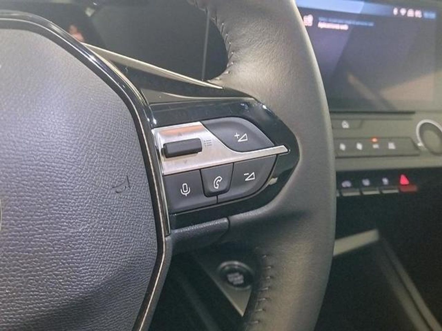 Peugeot 308 PureTech 130 S&S Active Pack 96 kW (130 CV)