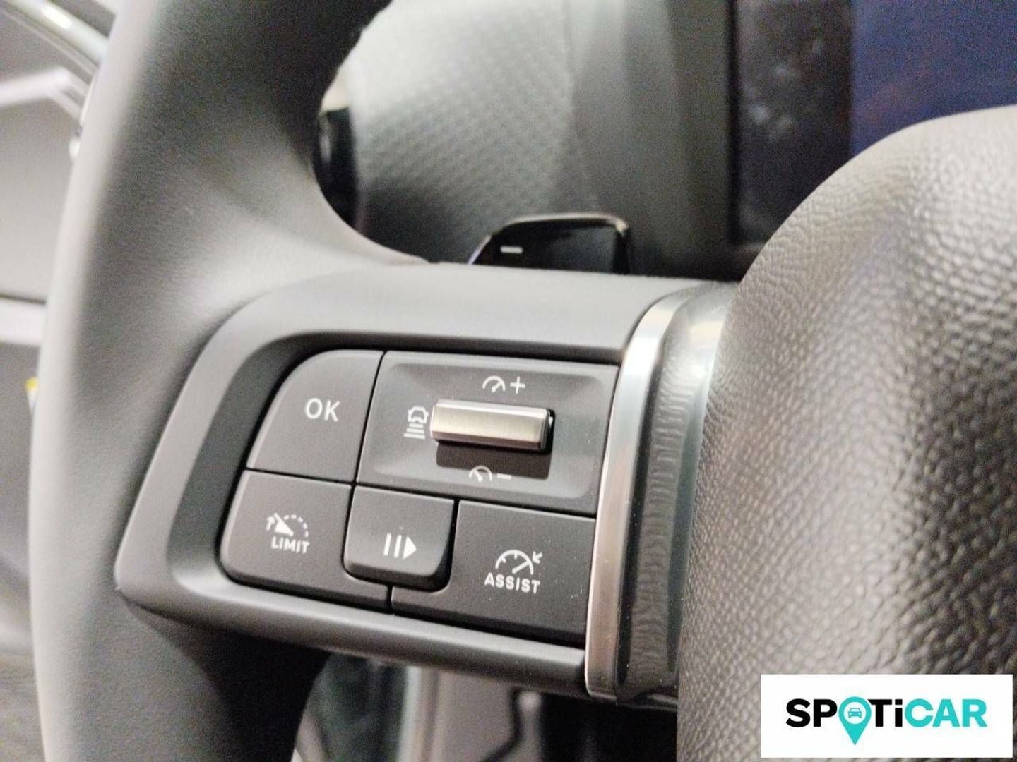 Citroen C4 Hybrid 136 e-DCS6 Max 100 kW (136 CV)