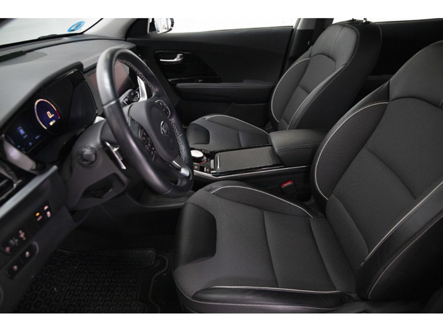 Kia e-Niro Concept 100 kW (136 CV)