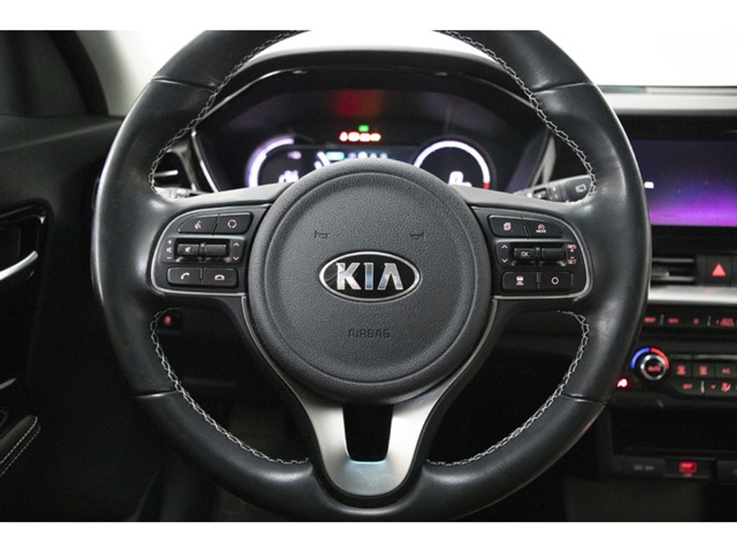 Kia e-Niro Concept 100 kW (136 CV)
