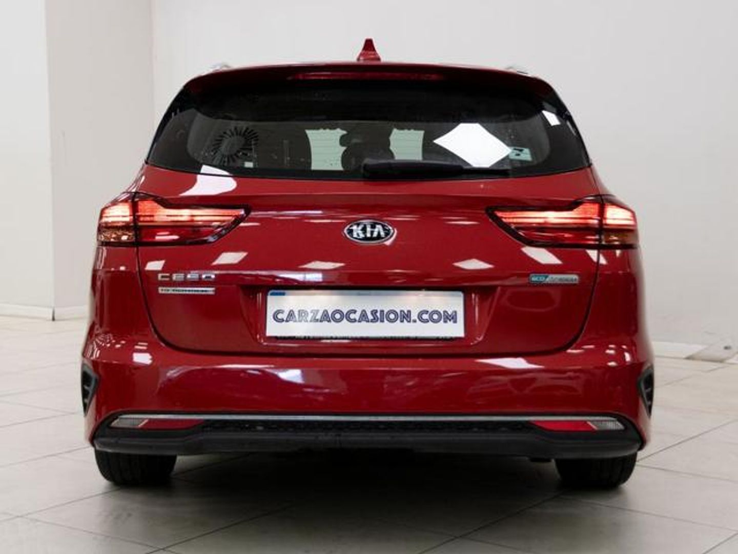 Kia Ceed Tourer 1.6 MHEV iMT Concept 100 kW (136 CV)