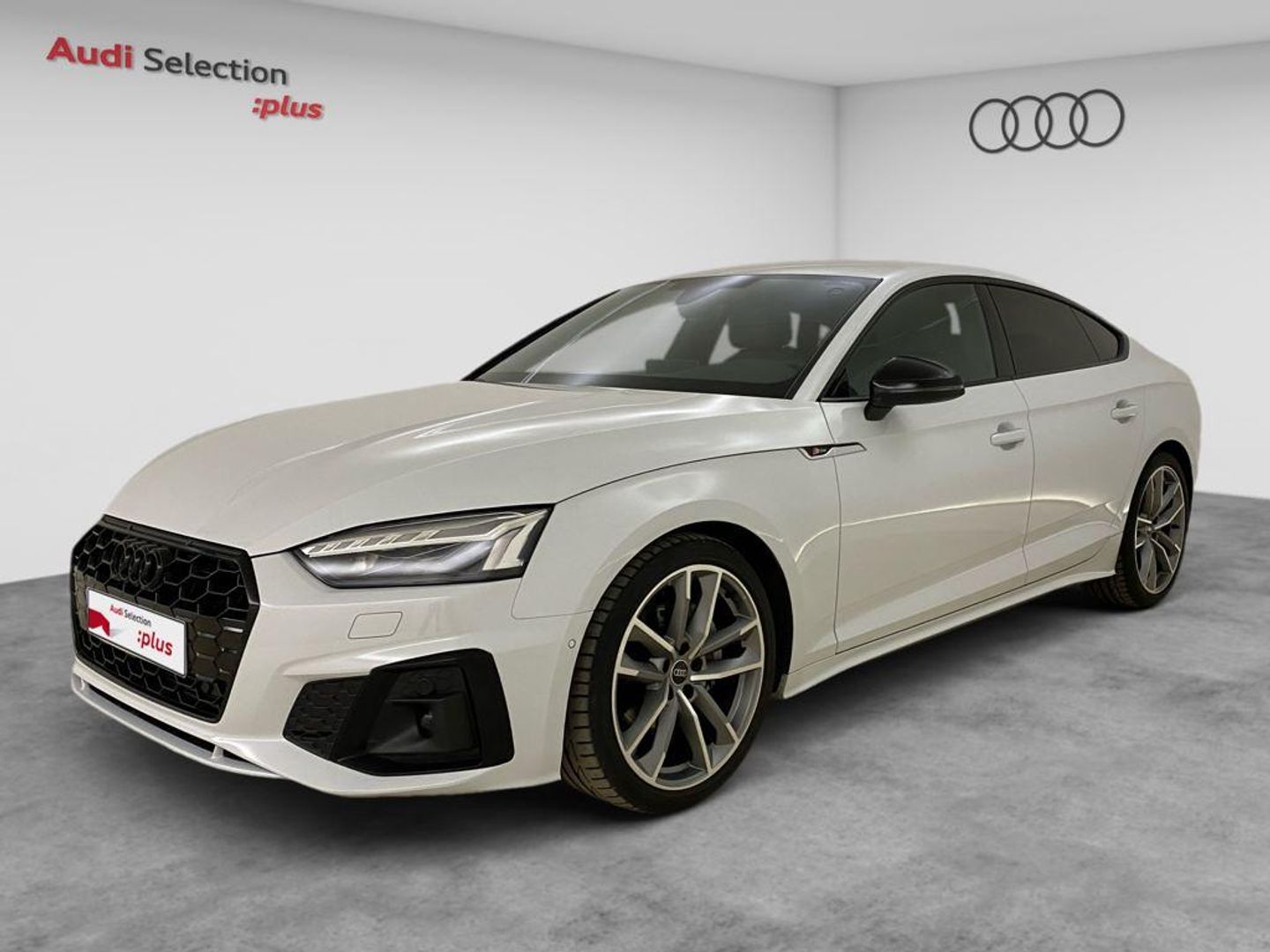 Audi A5 Sportback Black line 40 TFSI 150 kW (204 CV) S tronic Blanco Sedan
