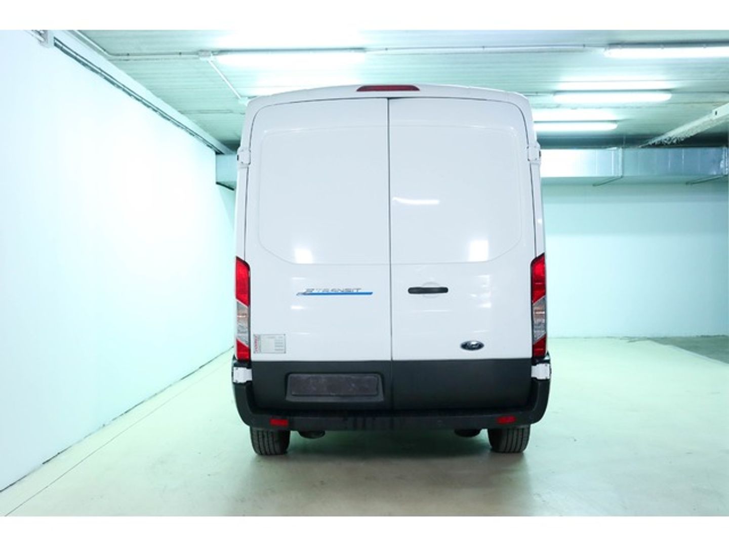 Ford Transit Furgon 390 BEV L3 Trend RWD 135 kW (184 CV)