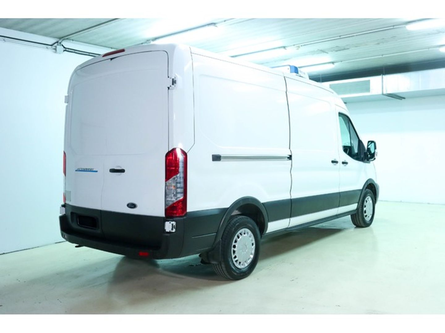 Ford Transit Furgon 390 BEV L3 Trend RWD 135 kW (184 CV)