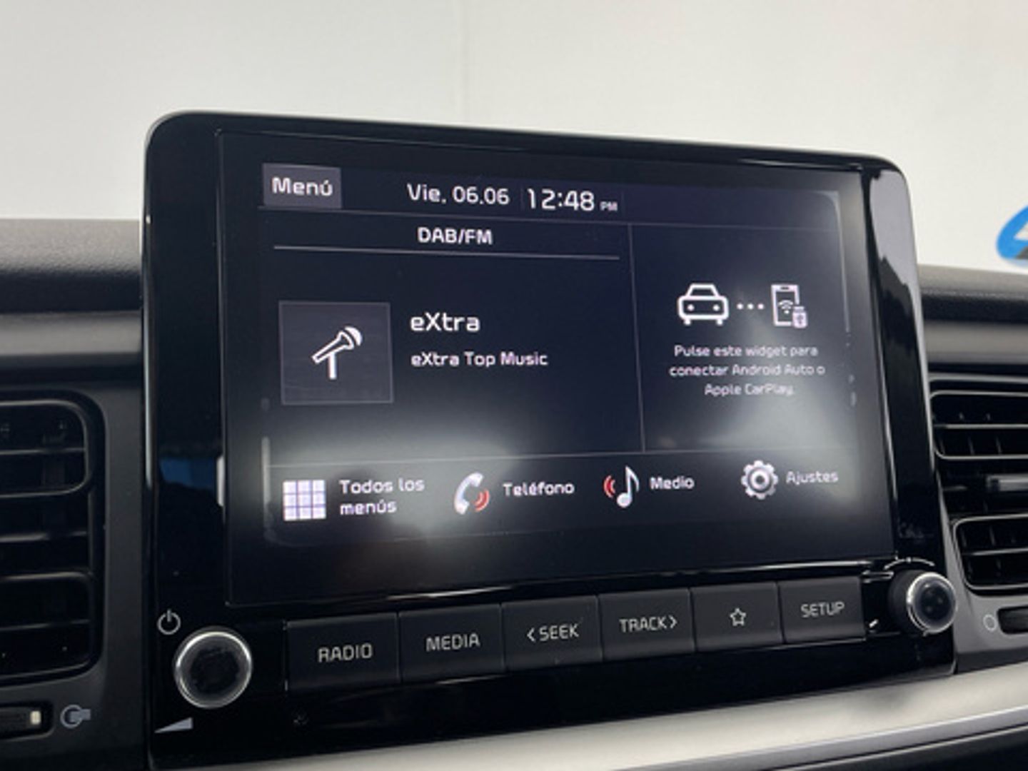 Kia Stonic 1.0 T-GDi MHEV iMT Concept 74 kW (100 CV)