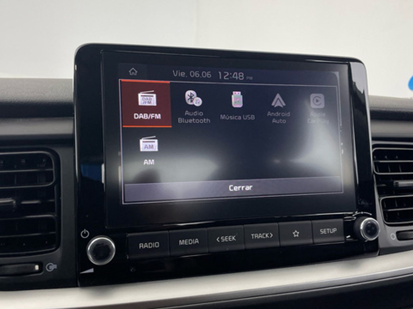 Kia Stonic 1.0 T-GDi MHEV iMT Concept 74 kW (100 CV)