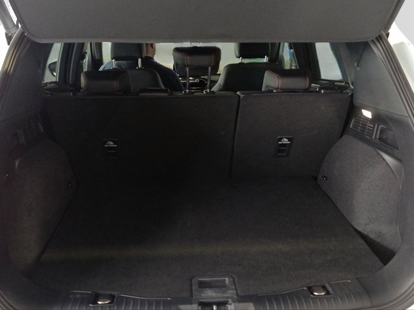 Ford Kuga 2.5 Duratec FHEV ST-Line Auto 140 kW (190 CV)