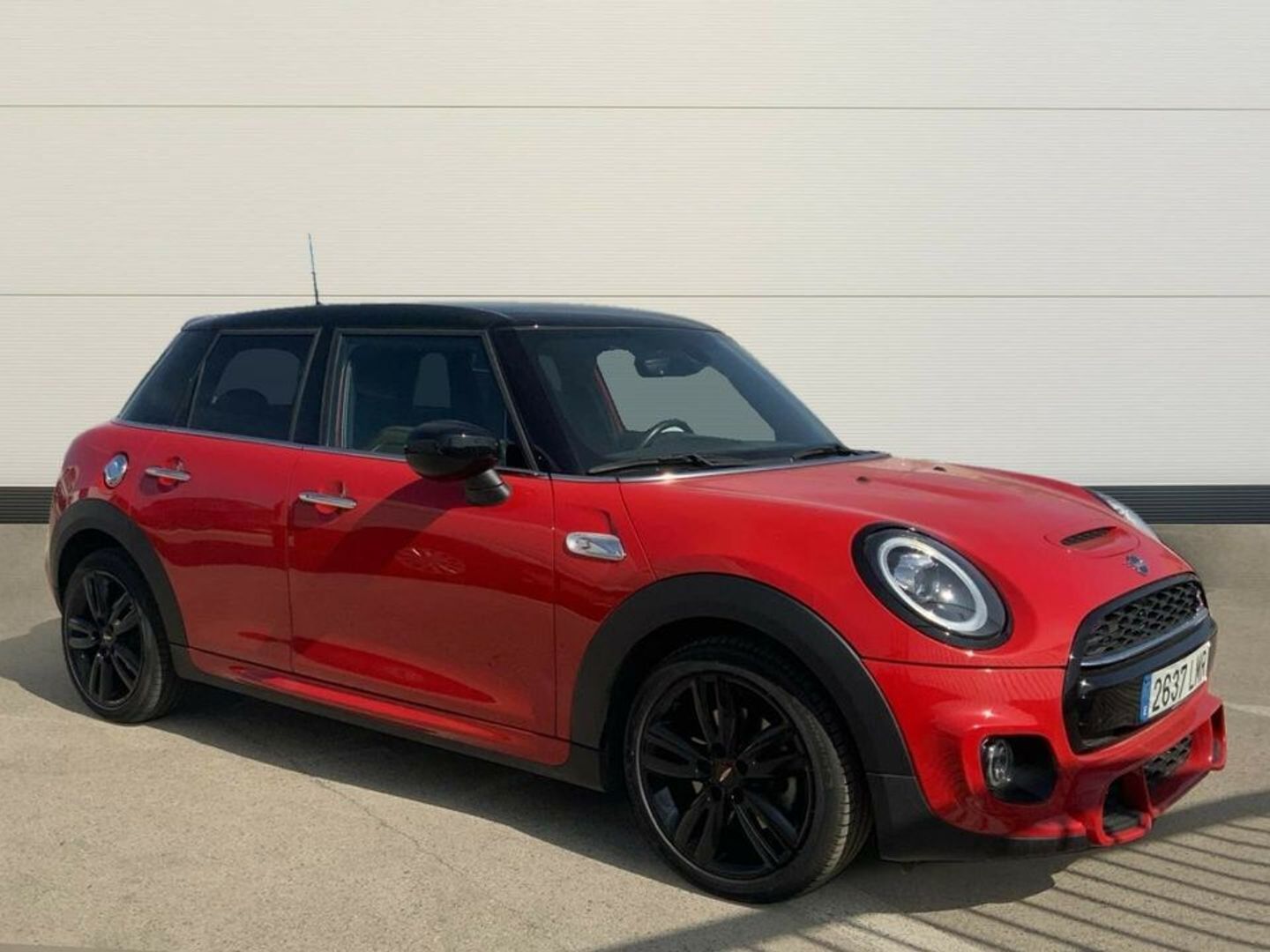MINI MINI 5 Puertas Cooper S 141 kW (192 CV) Rojo Compact