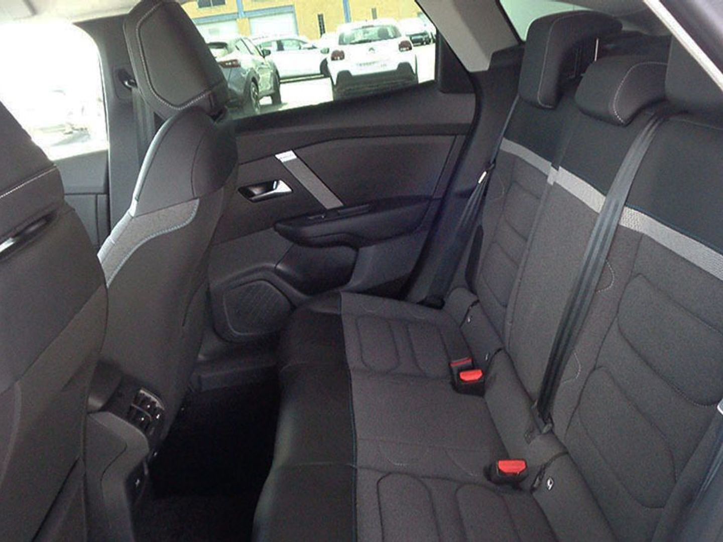 Citroen C4 Hybrid 136 Plus e-DCS6 100 kW (136 CV)