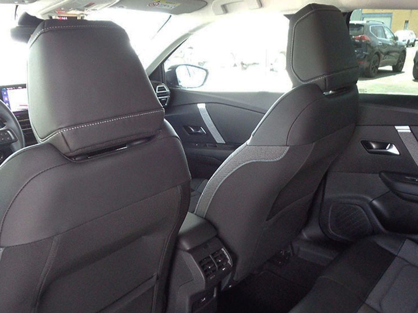 Citroen C4 Hybrid 136 Plus e-DCS6 100 kW (136 CV)
