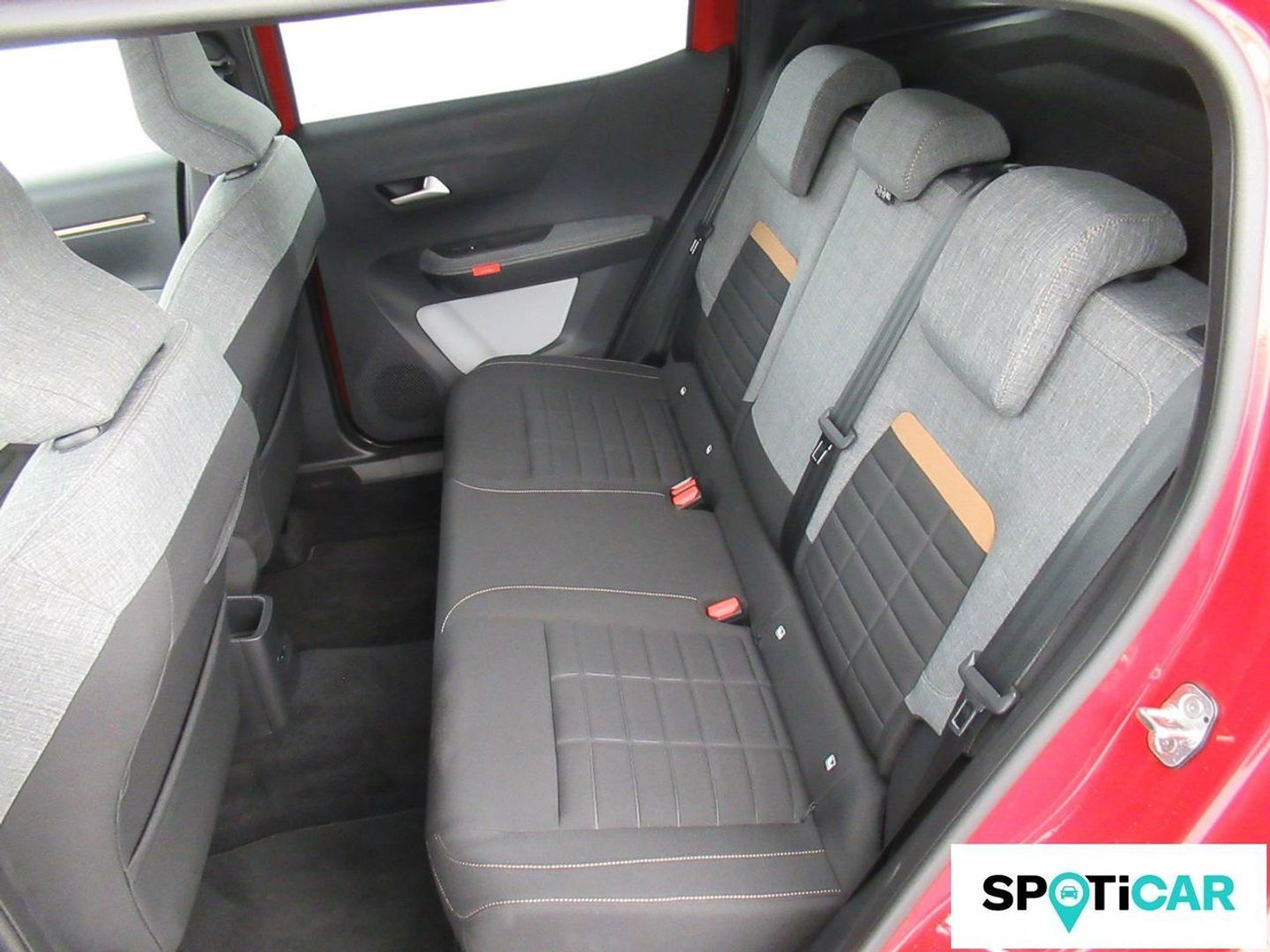 Citroen C3 Aircross PureTech 100 S&S Plus 74 kW (100 CV)