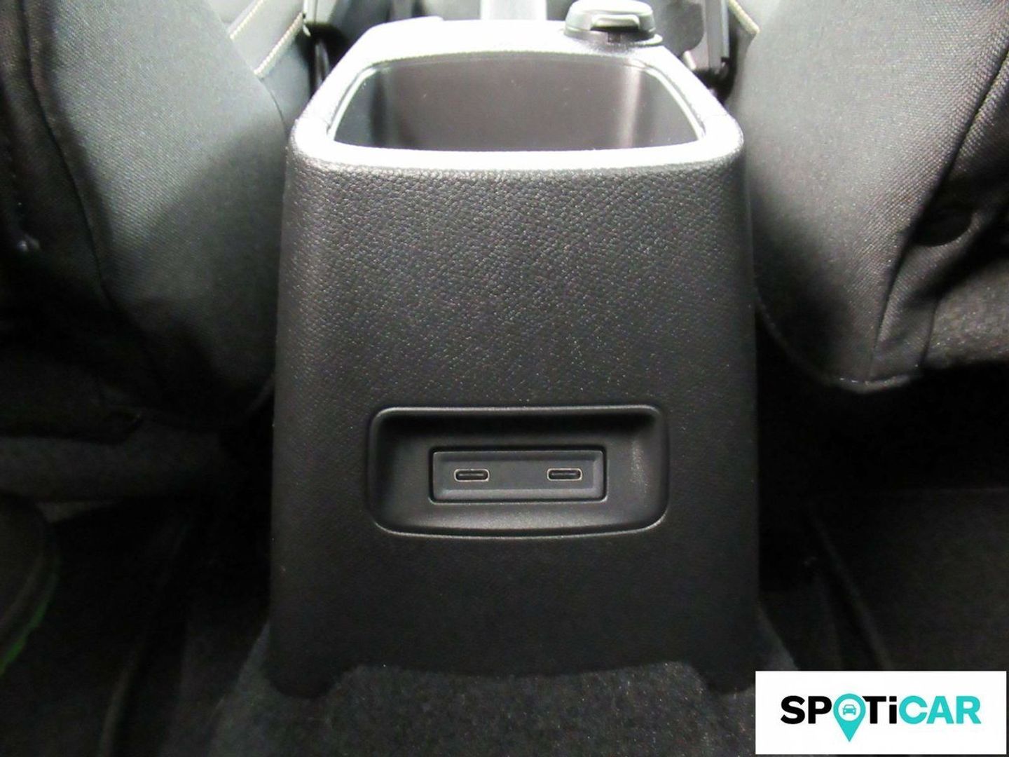 Citroen C3 Aircross PureTech 100 S&S Plus 74 kW (100 CV)