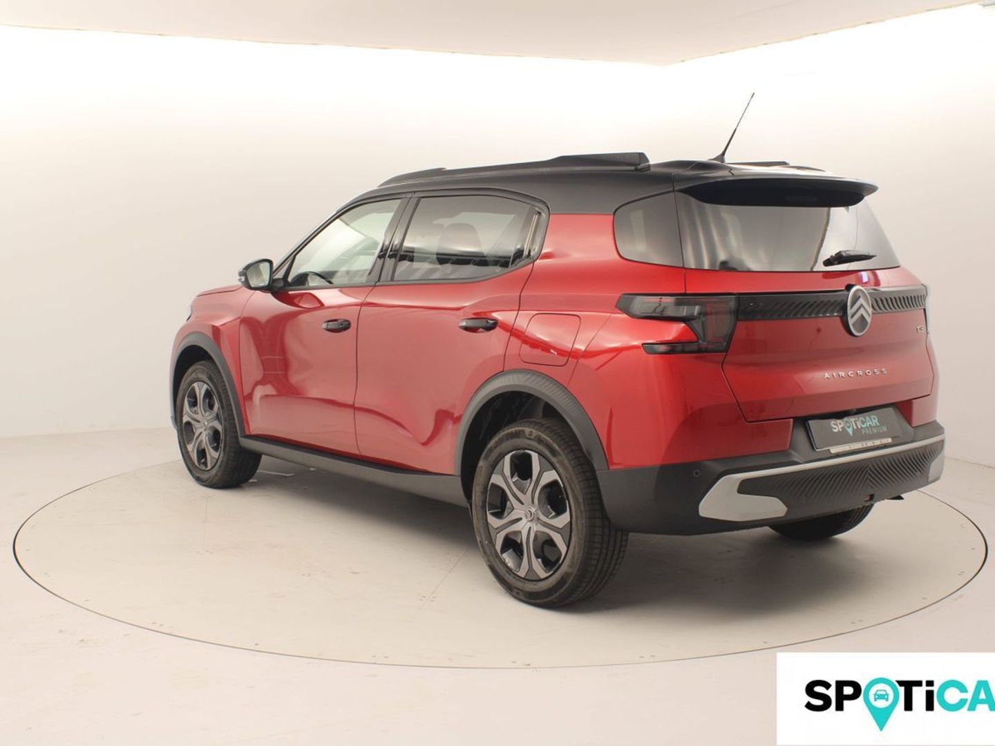 Citroen C3 Aircross PureTech 100 S&S Plus 74 kW (100 CV)