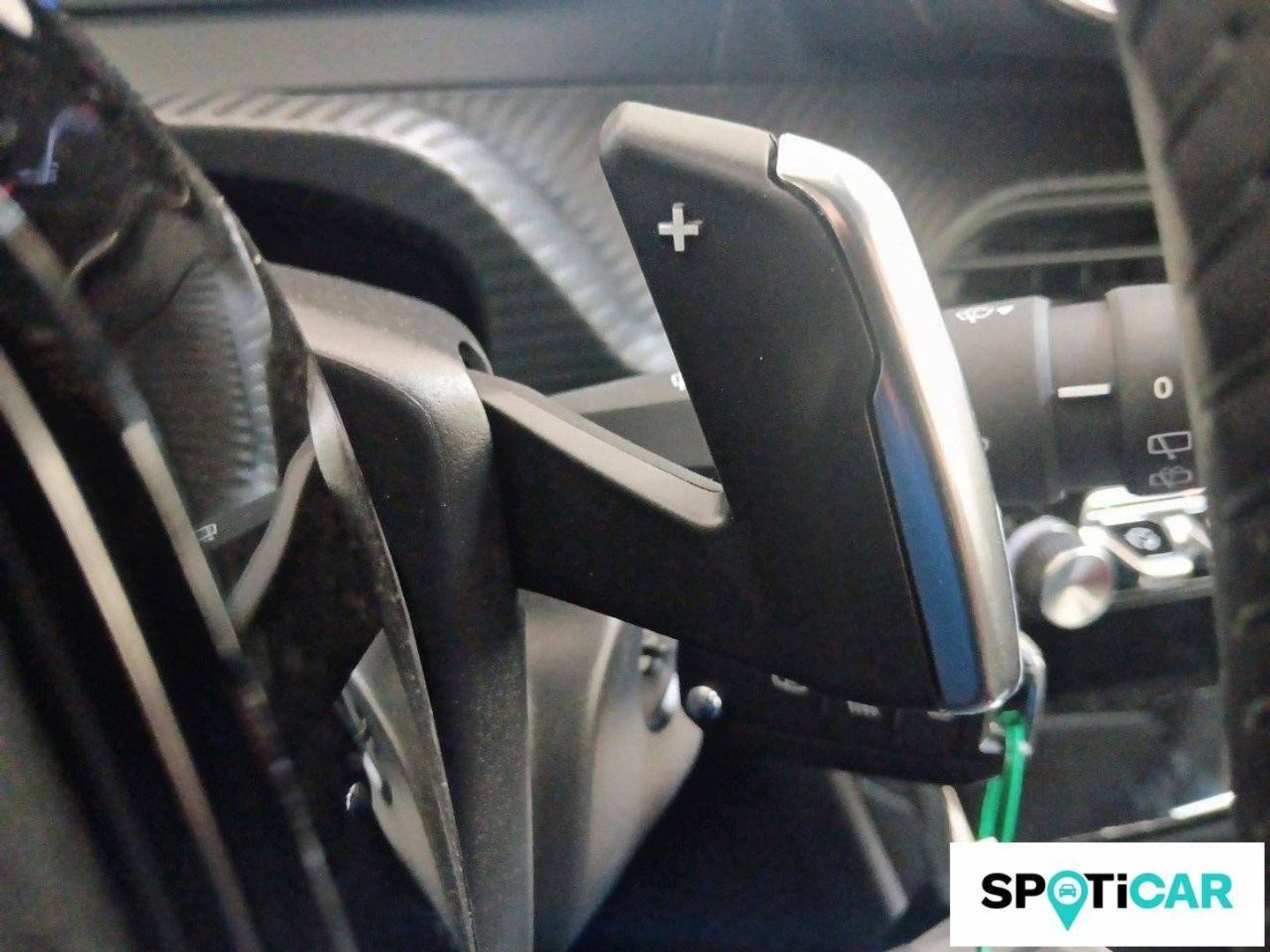 Peugeot 208 Allure Hybrid eDCS6 81 kW (110 CV)