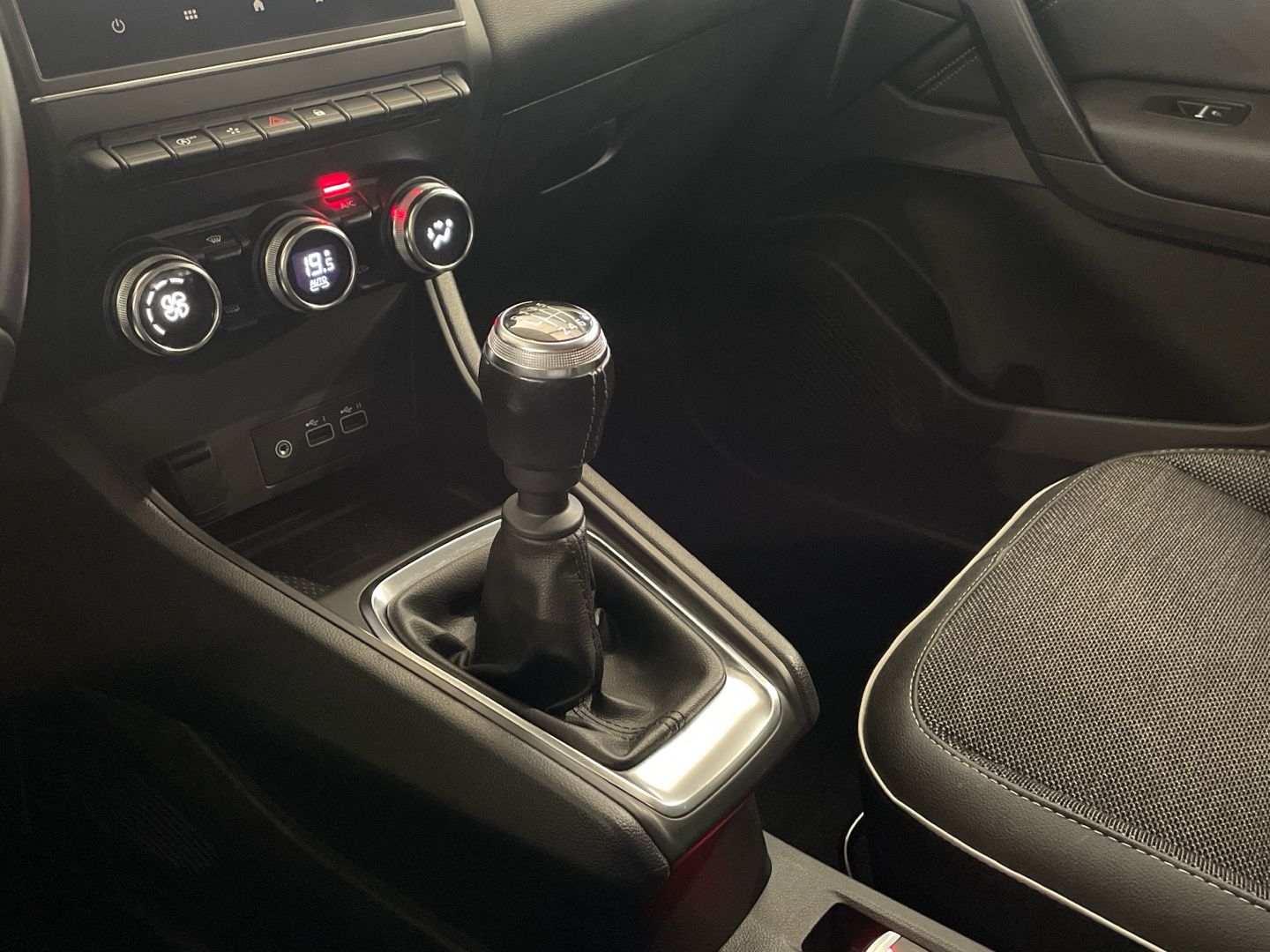 Renault Captur Techno TCe 66 kW (90 CV)