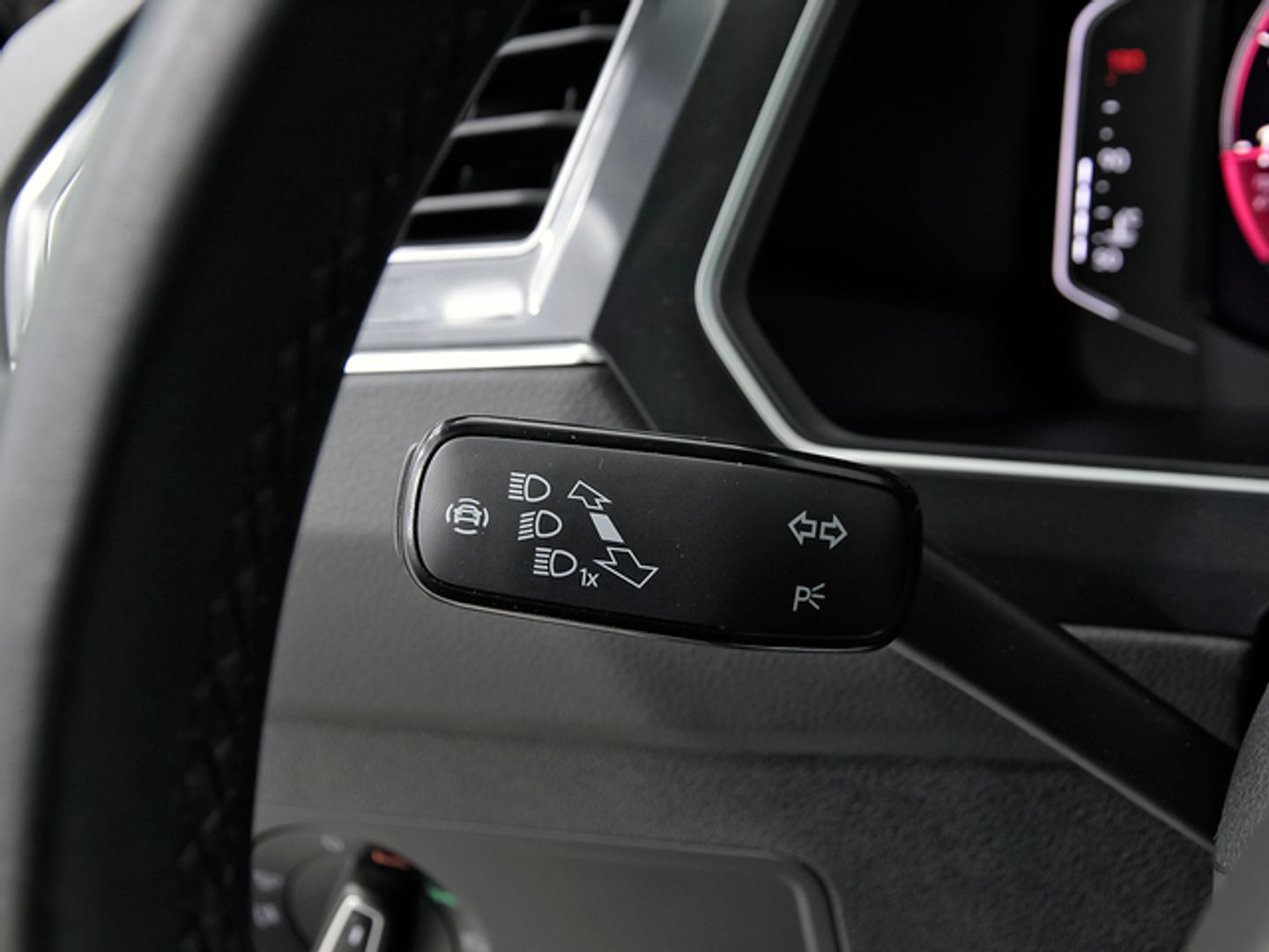 Volkswagen Tiguan R-Line 1.5 TSI 110 kW (150 CV) DSG
