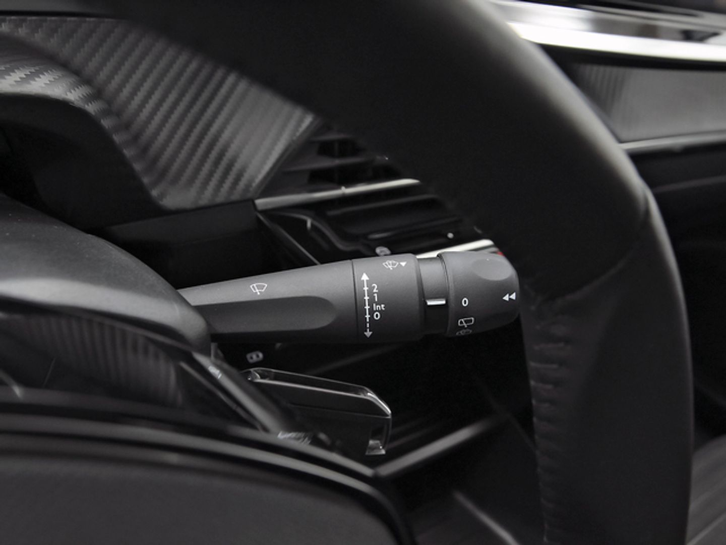 Peugeot 208 PureTech 100 Active 75 kW (100 CV)