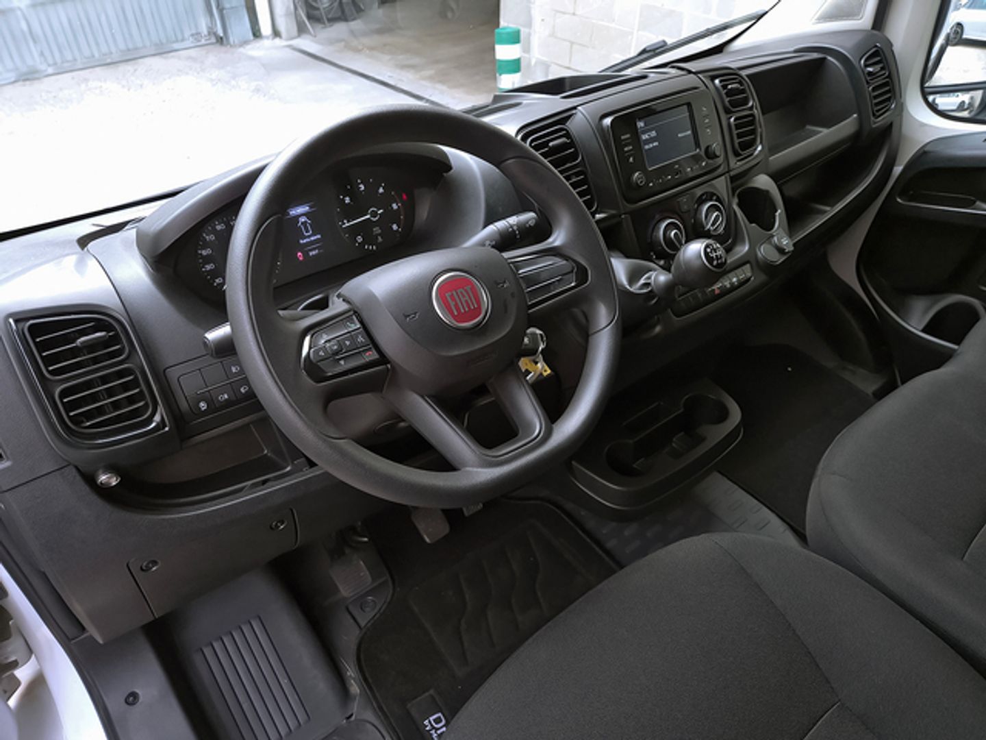 Fiat Ducato Furgon 2.3 Multijet 33 L2H2 103 kW (140 CV)