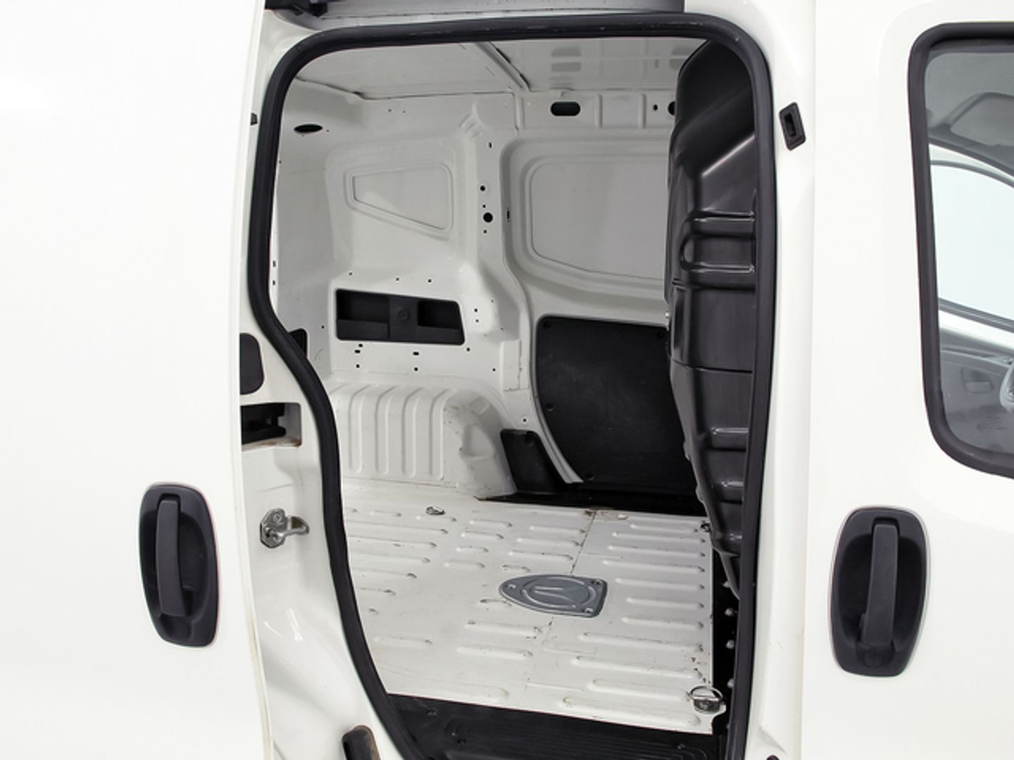 Fiat Fiorino Cargo Furgon 1.3 Multijet SX N1 70 kW (95 CV)