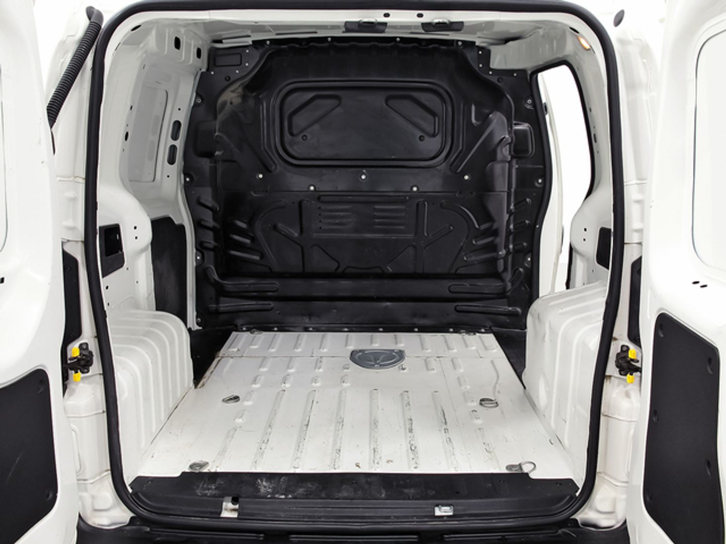 Fiat Fiorino Cargo Furgon 1.3 Multijet SX N1 70 kW (95 CV)