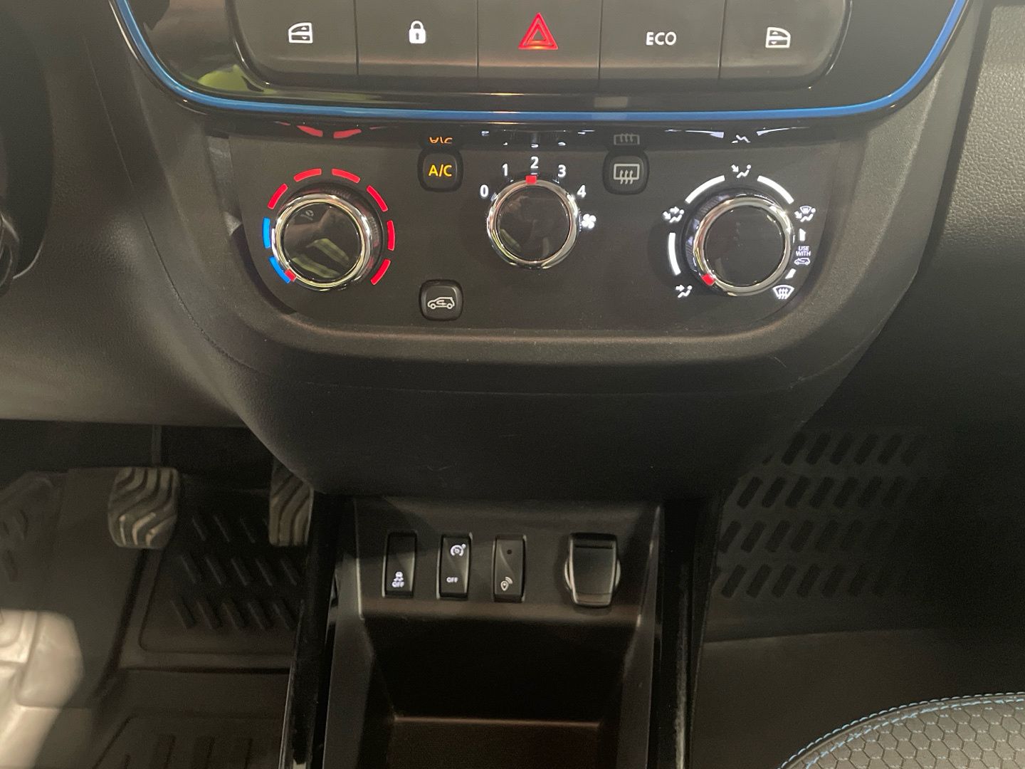 Dacia Spring Comfort Electric 33 kW (45 CV)