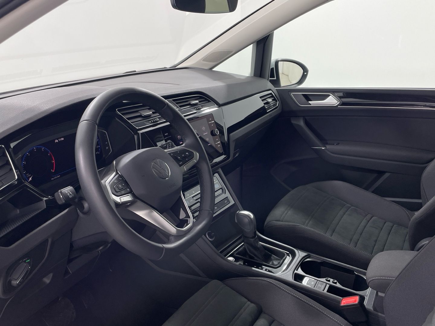 Volkswagen Touran R-Line 1.5 TSI 110 kW (150 CV) DSG